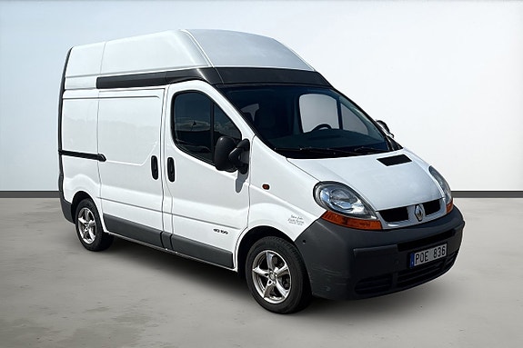 Renault Trafic 7 of 21