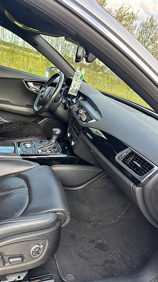 Audi A7 9 of 21