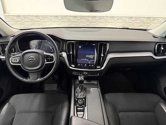 Volvo V60 15 of 26