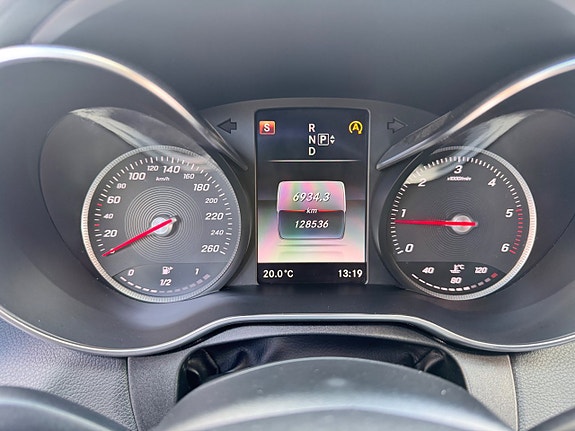 Mercedes-Benz C220 d 13 of 13