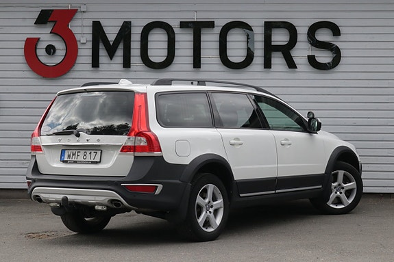 Volvo XC70 5 of 19