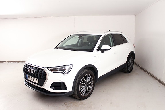 Audi Q3 7 of 26
