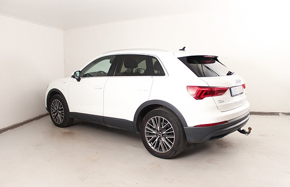Audi Q3 10 of 26