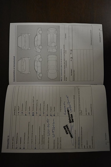 Volkswagen CrossTouran 14 of 23