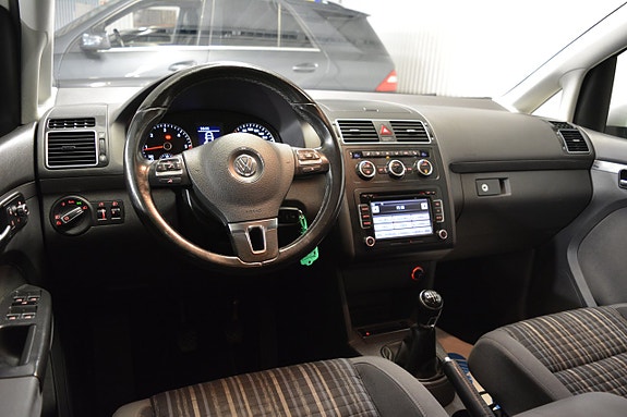 Volkswagen CrossTouran 8 of 23