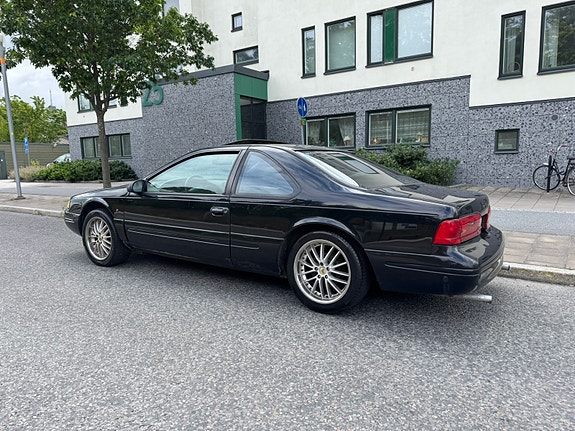 Ford Thunderbird 2 of 6