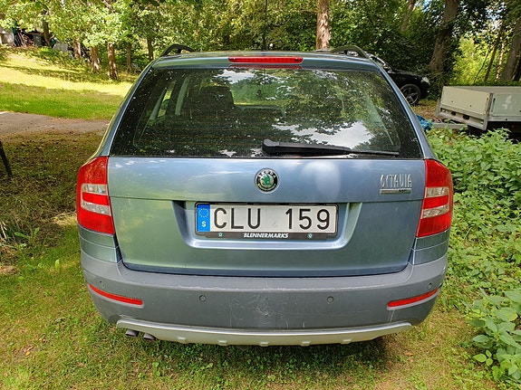 Skoda Octavia Scout 6 of 19