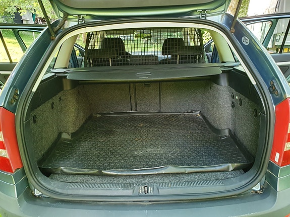 Skoda Octavia Scout 11 of 19