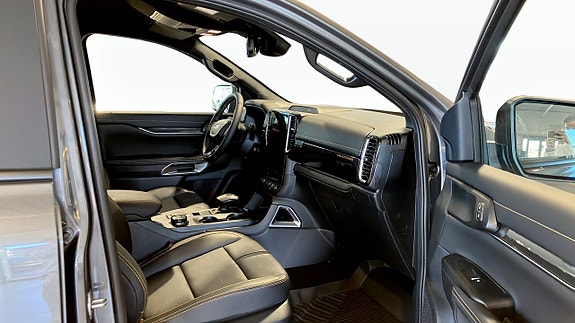 Ford Ranger 3 of 12