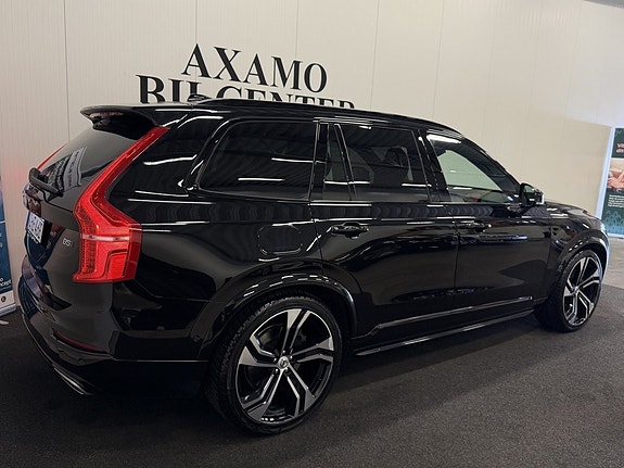 Volvo XC90 5 of 27
