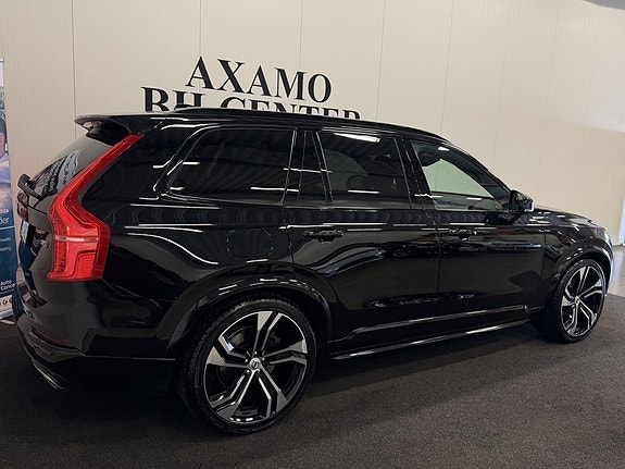 Volvo XC90 4 of 27