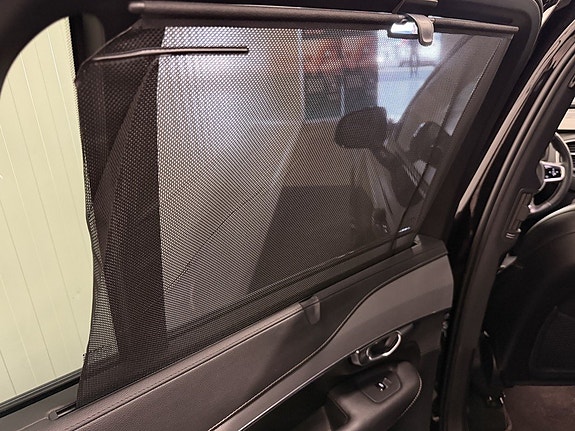 Volvo XC90 21 of 27