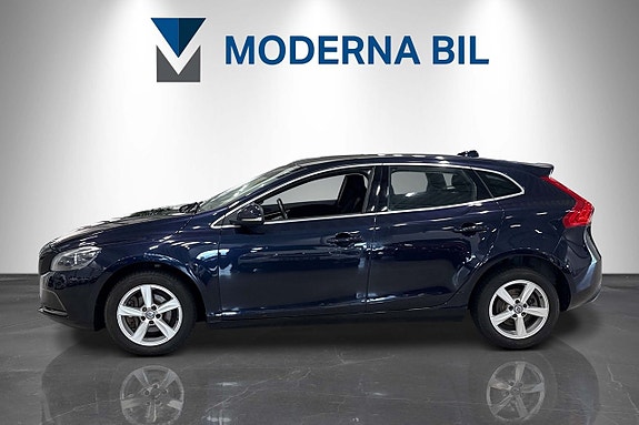 Volvo V40 3 of 23