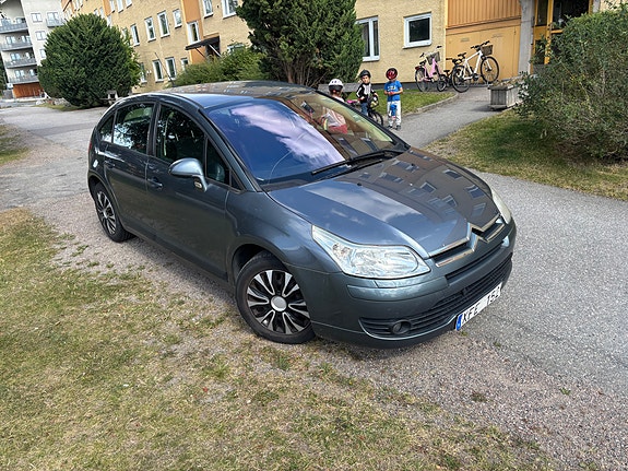 Citroen C4 7 of 10