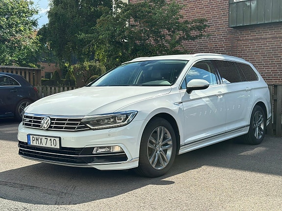 Volkswagen Passat 3 of 27