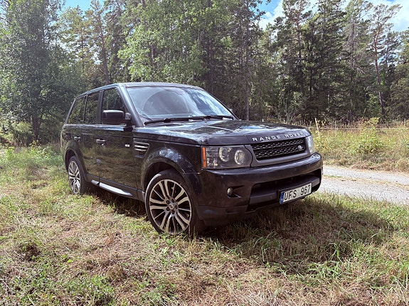 Land Rover Range Rover Sport 7 of 21
