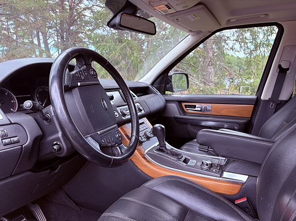 Land Rover Range Rover Sport 11 of 21