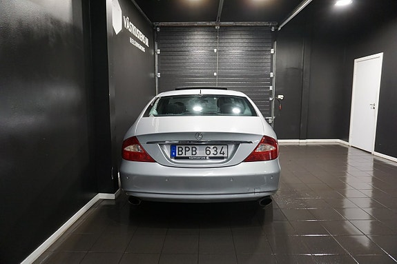 Mercedes-Benz CLS350 6 of 22
