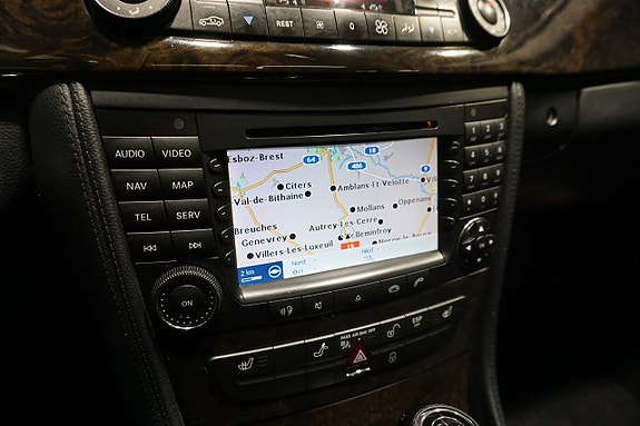 Mercedes-Benz CLS350 16 of 22
