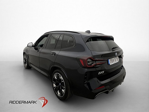BMW iX3 6 of 30