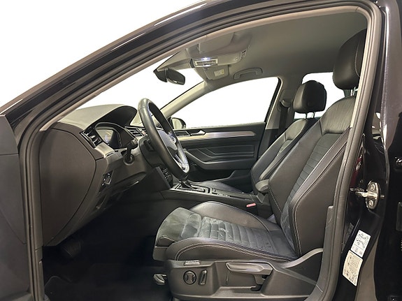 Volkswagen Passat 8 of 16