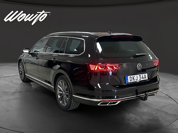 Volkswagen Passat 5 of 16