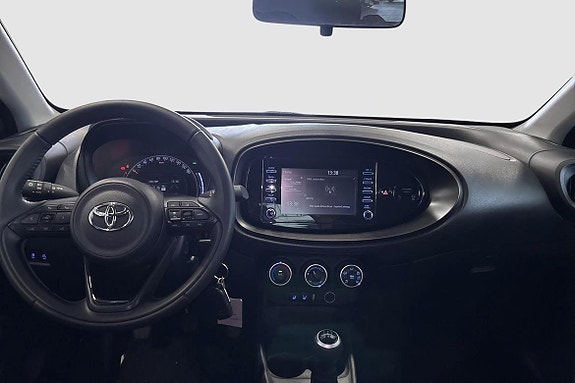 Toyota Aygo X 10 of 12