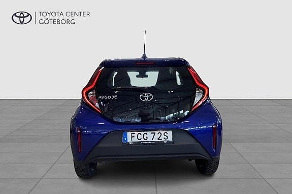 Toyota Aygo X 6 of 12