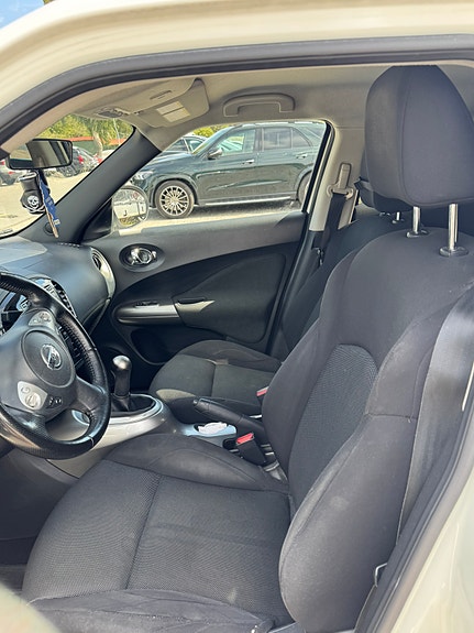Nissan Juke 5 of 8