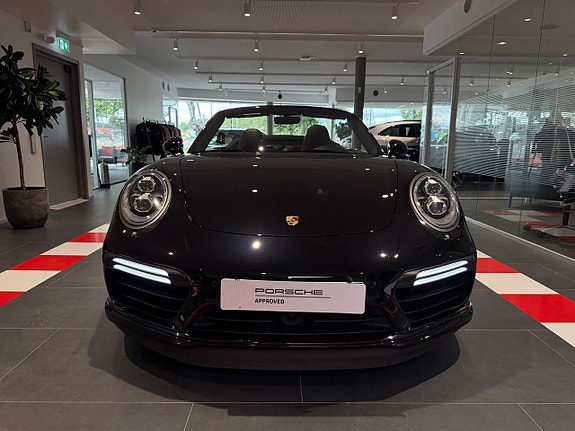 Porsche 911 Turbo 7 of 25