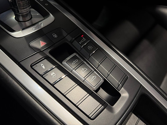 Porsche 911 Turbo 15 of 25