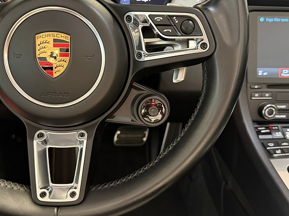 Porsche 911 Turbo 13 of 25