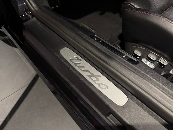Porsche 911 Turbo 24 of 25