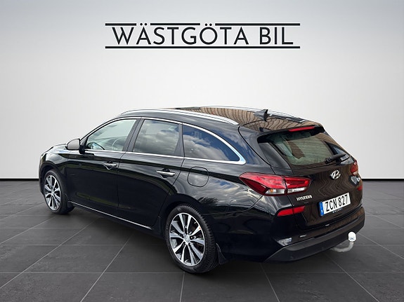 Hyundai i30 4 of 23