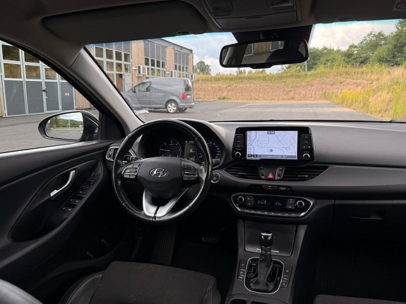 Hyundai i30 24 of 27