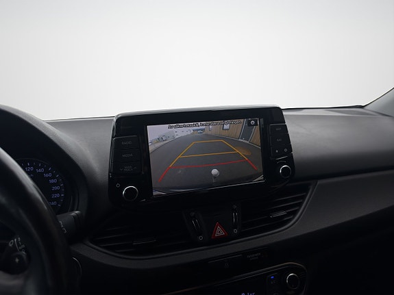 Hyundai i30 14 of 23