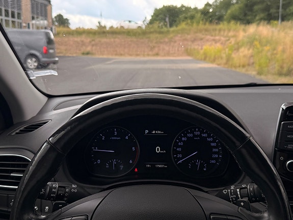 Hyundai i30 12 of 27