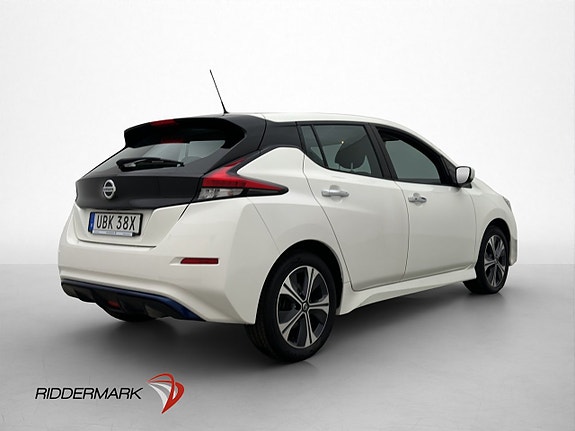 Nissan Leaf 9 of 30
