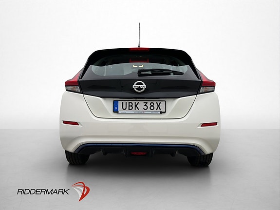 Nissan Leaf 8 of 30