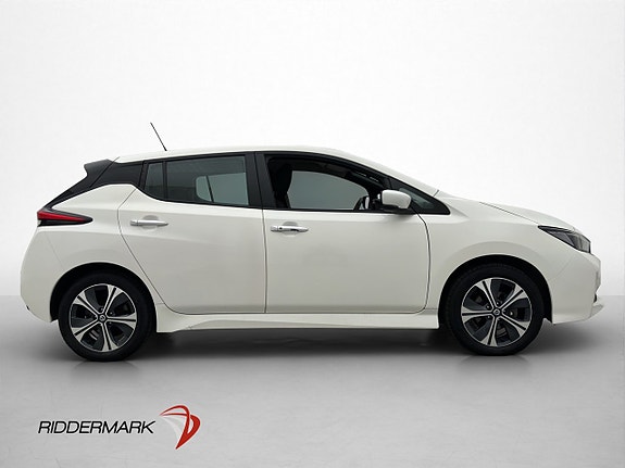Nissan Leaf 10 of 30