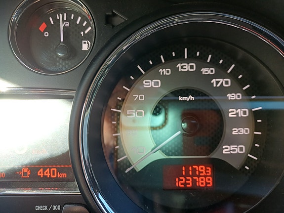 Peugeot RCZ 8 of 8