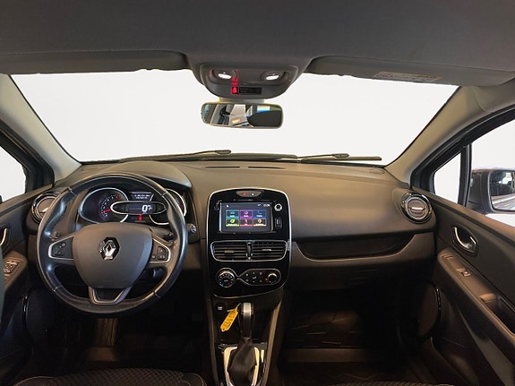 Renault Clio 10 of 25