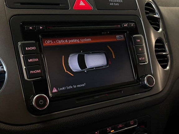 Volkswagen Tiguan 16 of 18