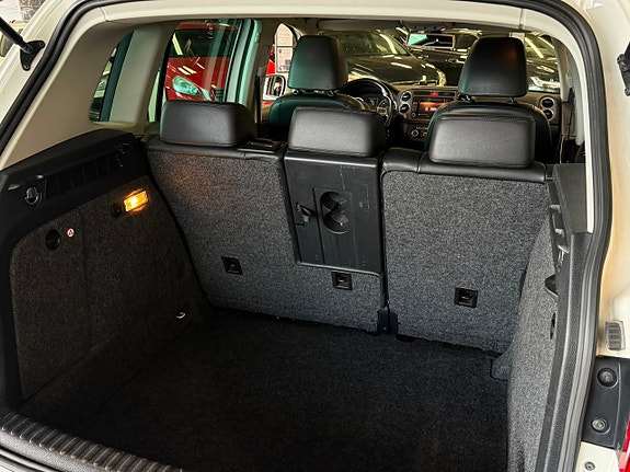 Volkswagen Tiguan 9 of 18