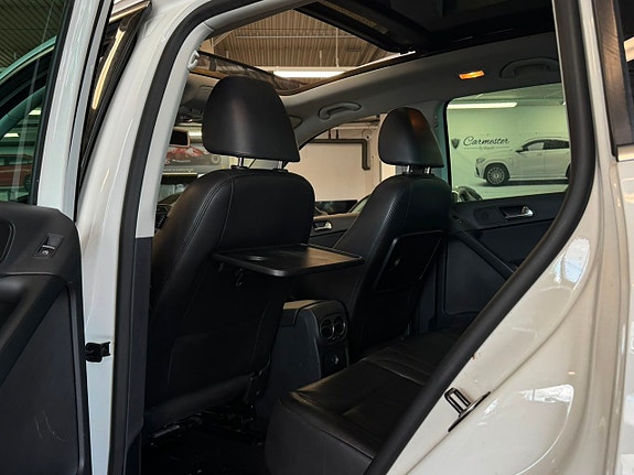 Volkswagen Tiguan 8 of 18