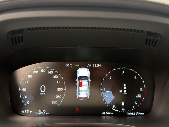 Volvo XC60 20 of 30