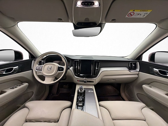 Volvo XC60 15 of 30