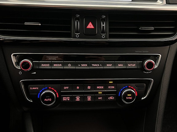 Kia Optima 26 of 30