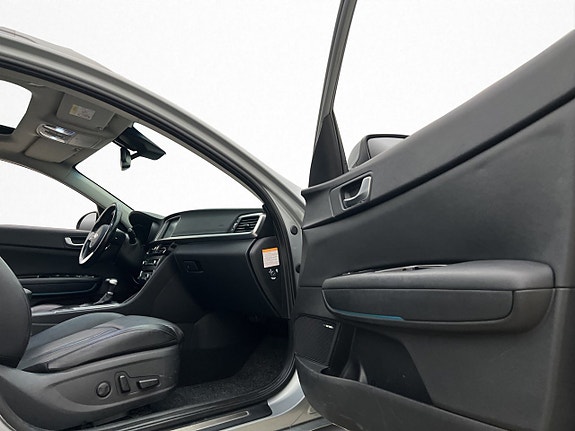 Kia Optima 17 of 30
