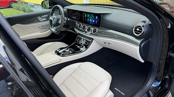 Mercedes-Benz E63 6 of 7